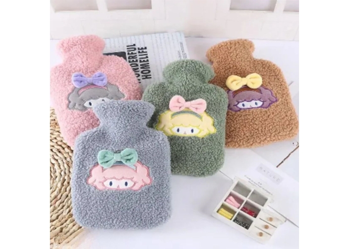 1 Litre Polar Peluş Örgülü,Kurdeleli Saçlı Kız Model Sıcak Su Torbası